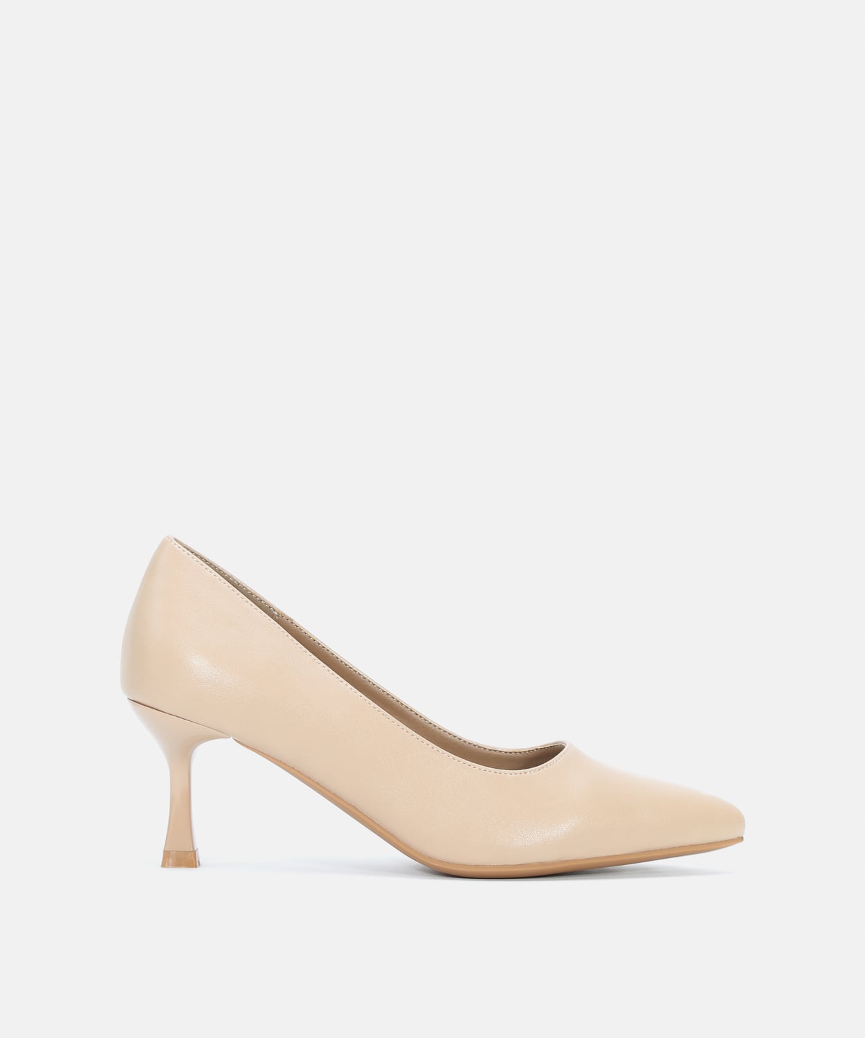 Zapato tac&oacute;n punta